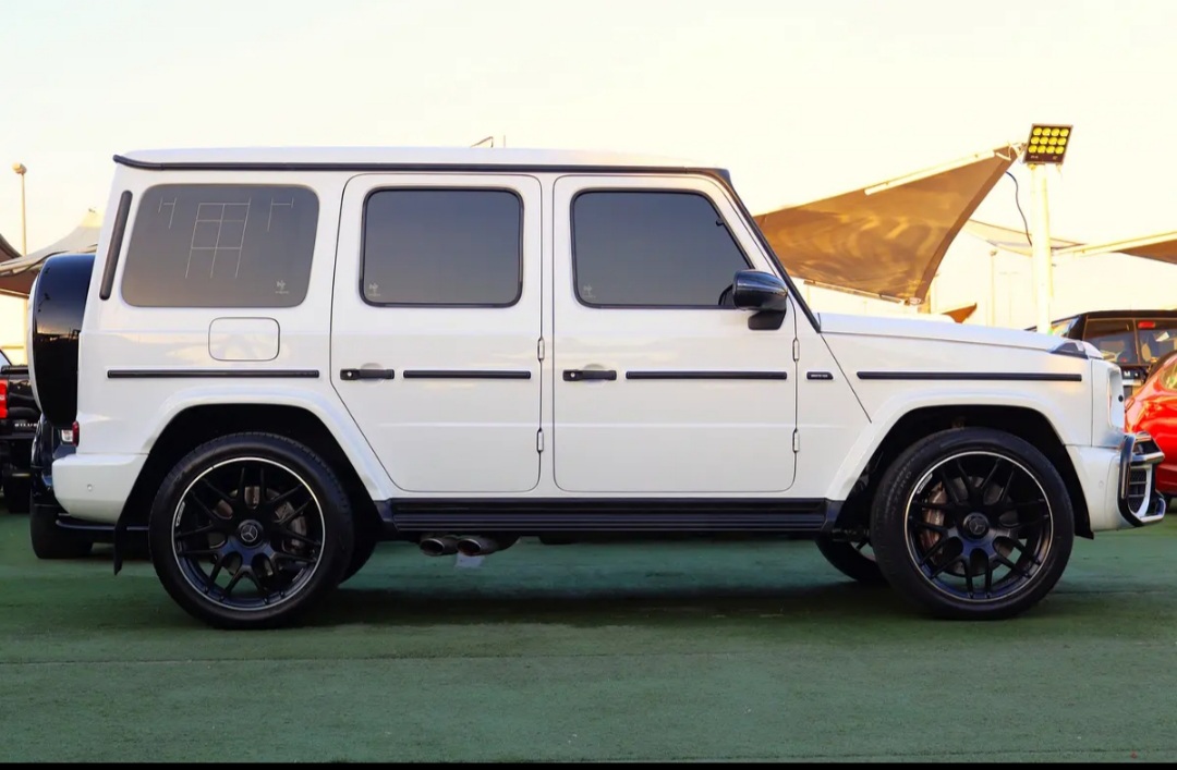 Vehicle view 7